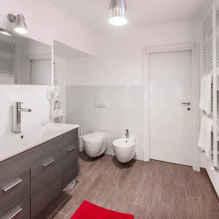 Miralago Rosa View بيلاجيو