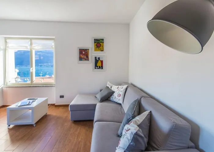 Miralago Rosa View *