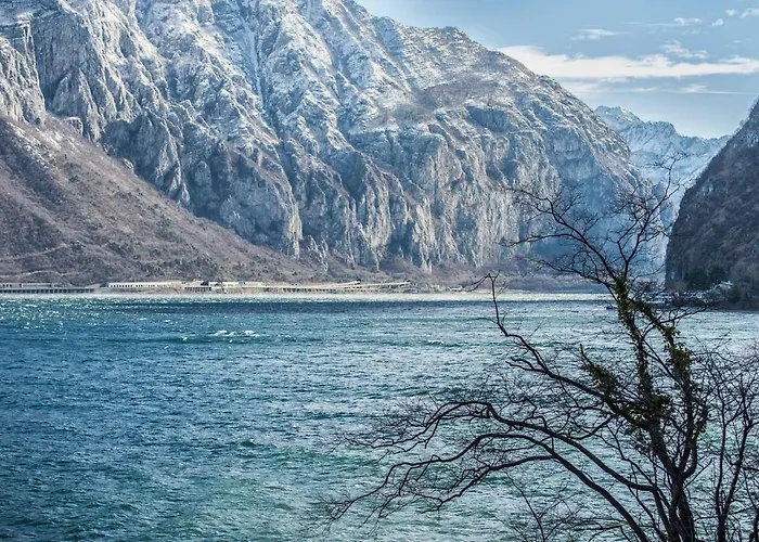 דירה Miralago Rosa View בלאג'יו